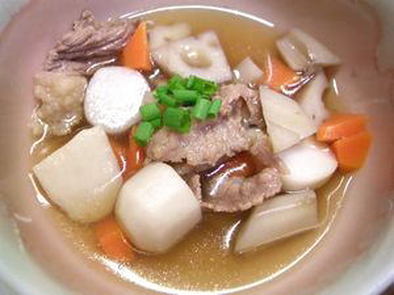 スジ肉のゆで汁利用　牛肉と根菜のスープ煮の写真