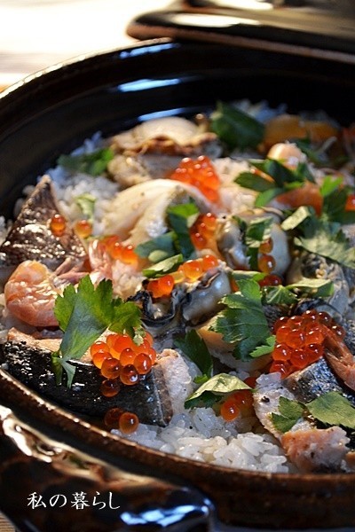 海鮮土鍋ご飯の画像