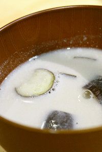 茄子と西京味噌のミルクスープ