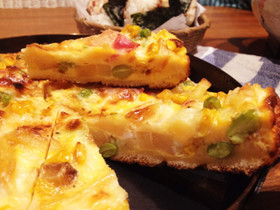フライドポテトの残りでパンキッシュ。