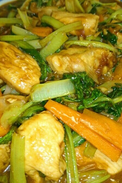 小松菜と鶏ムネ肉のこってり味噌炒めの写真