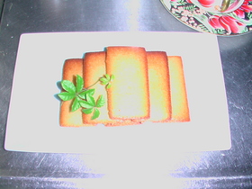 こがしバターのフィナンシェ