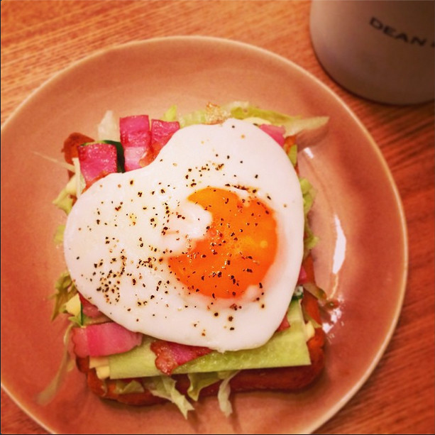 朝ゴハンに♡BLTE♡トーストの画像