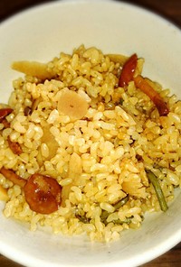 玄米の混ぜご飯