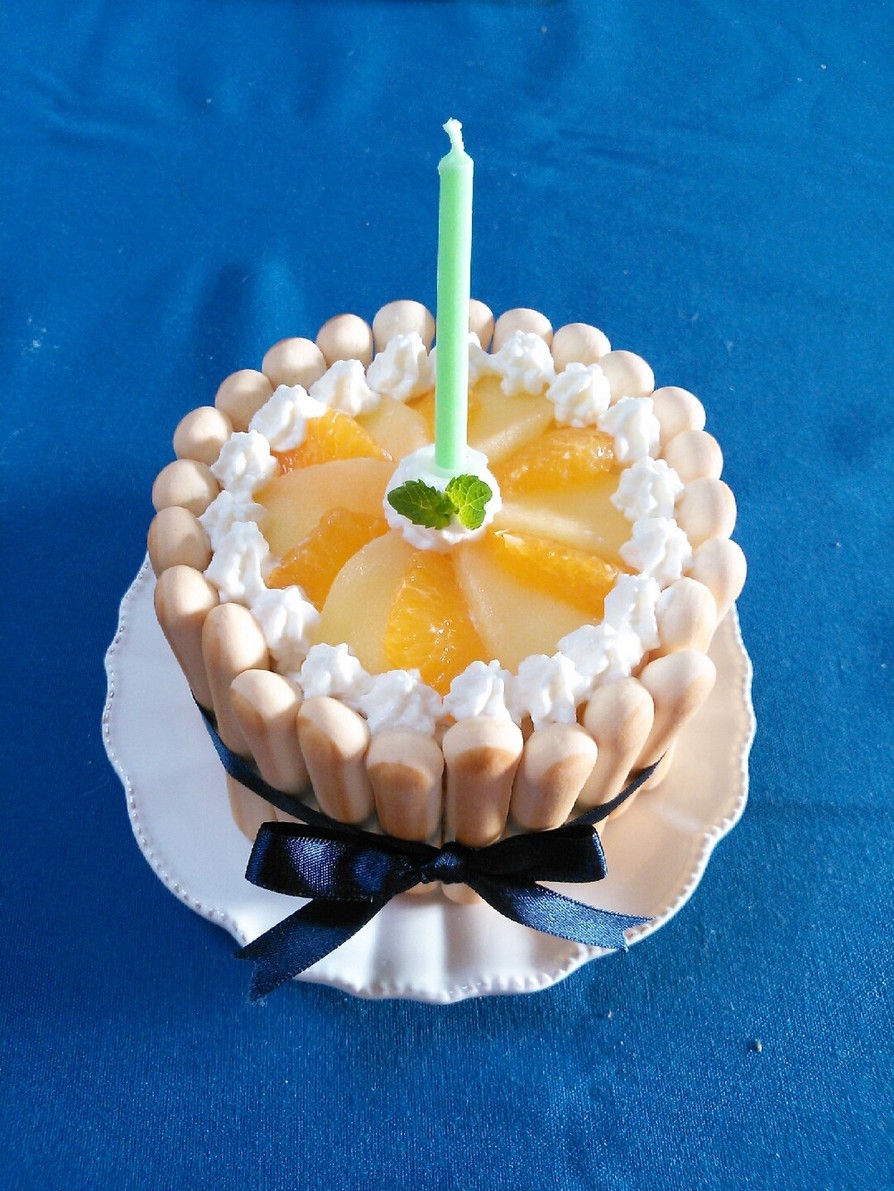 秋のお誕生日に♪１歳のバースデーケーキの画像