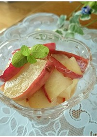 フライパンで簡単★シナモン香る焼きりんご