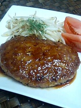 シャキシャキもやしの生姜焼きハンバーグ