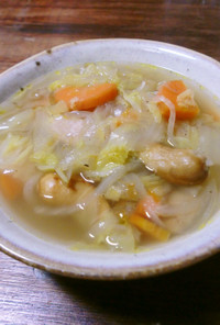 簡単作り置き！白菜の甘み食べる野菜スープ