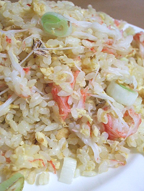 やさしい味☆かにかま炒飯