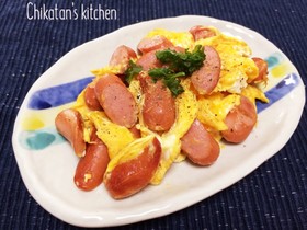 【お弁当に♡卵とウインナー炒めるだけ♪】