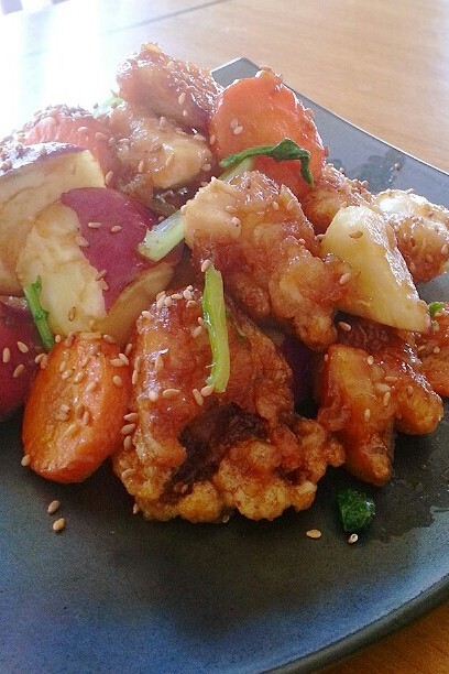 鶏肉と彩り野菜の甘辛和えの画像