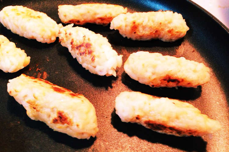 離乳食11ヶ月 つかみ食べ焼きおにぎり レシピ 作り方 By Emmysfarm クックパッド 簡単おいしいみんなのレシピが366万品