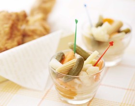 そのまま!肉料理にS=Oミックスピクルス
