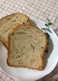 あずきとメープルの食パン