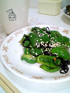 びっくり!ピーマンの塩昆布炒め
