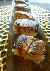 焼き秋刀魚de棒寿司