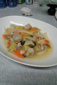 鶏肉と白菜の鍋もどきスープ