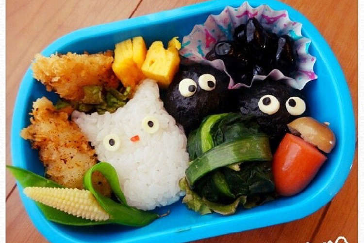 キャラ弁 小トトロとまっくろくろすけ レシピ 作り方 By Misameria クックパッド 簡単おいしいみんなのレシピが373万品