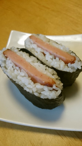 給料日前の天むす