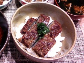 もっちり蓮根ベジ蒲焼き丼♪