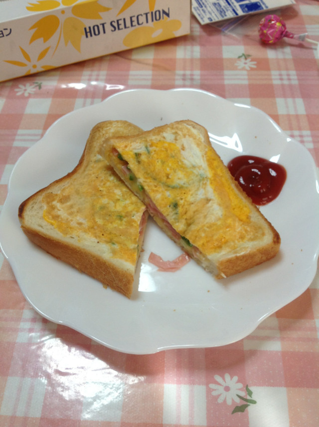 朝食に☆フライパンで作るホットサンド♪の画像