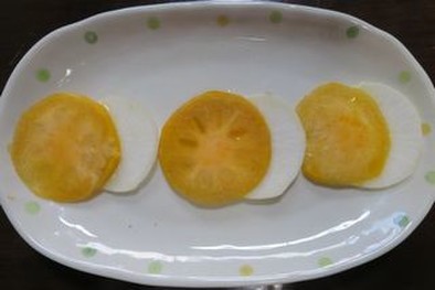 蕪と柿のレモン風味♪の写真