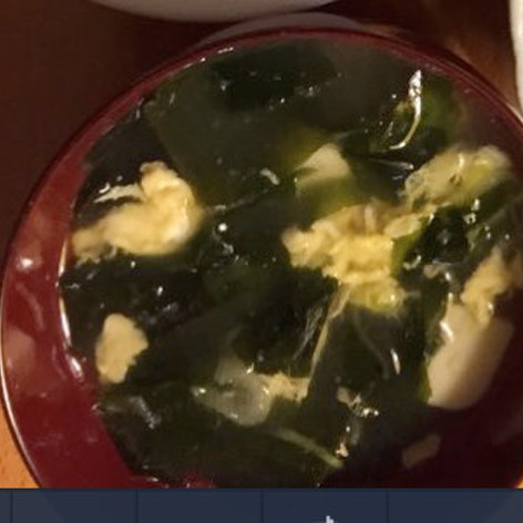 簡単豆腐とわかめスープ