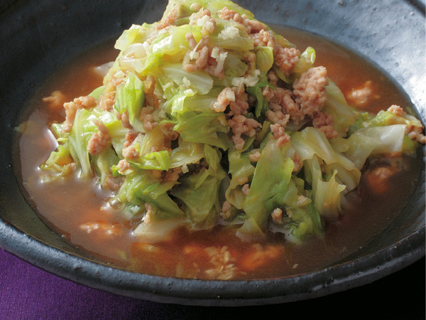 キャベツと鶏ひきのとろみ煮