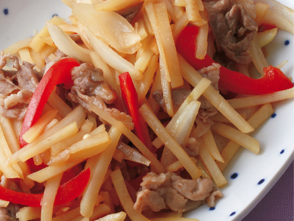じゃがいもと豚肉の甘酢炒め