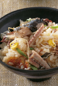 さんまと豆もやしの韓国風炊き込みご飯