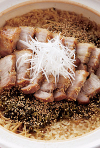 豚バラの高菜風味土鍋ご飯