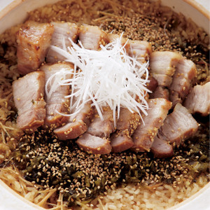 豚バラの高菜風味土鍋ご飯