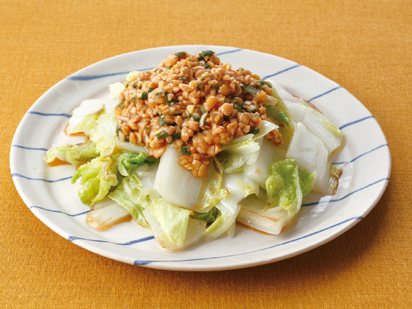 炒め白菜の納豆ポン酢がけ