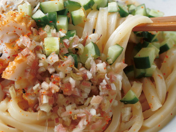 ちくわとじゃこのみそバターからめうどん