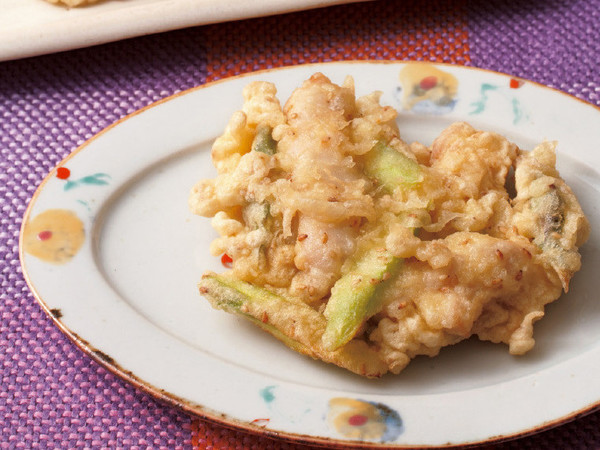鶏とアスパラのごま風味かき揚げ