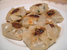 納豆にら饅頭