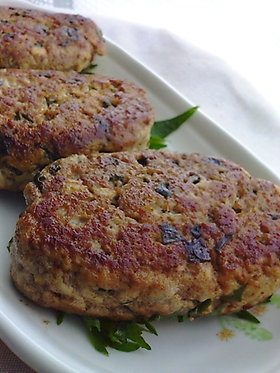 簡単☆ゴマ油香る♪豆腐ハンバーグ
