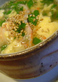ニラとカニかまの中華風卵スープ