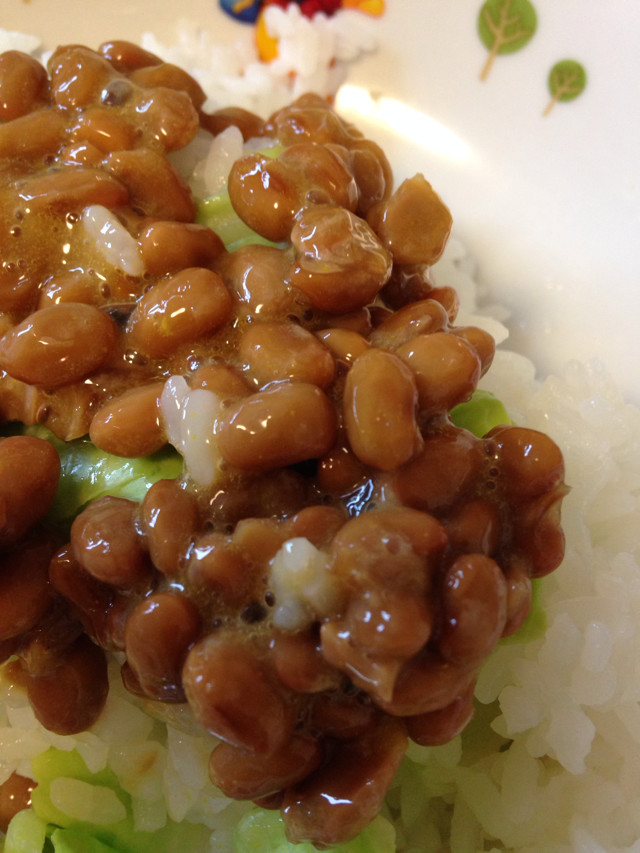 ボリュームアップの納豆ご飯の画像