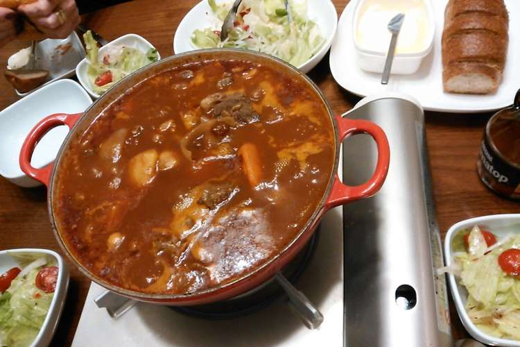 ルーを使わず 牛すじビーフシチュー レシピ 作り方 By あやっぴ クックパッド 簡単おいしいみんなのレシピが349万品