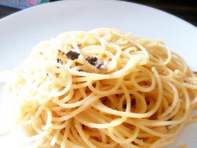 バター&レモンのアンチョビパスタ♪