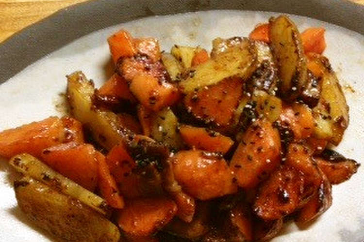 ご飯が進む 節約ジャガイモと人参甘辛炒め レシピ 作り方 By Cafemie クックパッド 簡単おいしいみんなのレシピが357万品