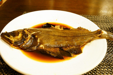 魚（ヒラメ）の煮付けの写真