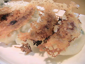 かぼちん家自慢!小龍包みたいな餃子!