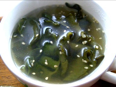 炙りめかぶのスープの画像