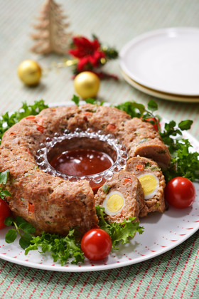 バター好きの♪Xmasリースミートローフ