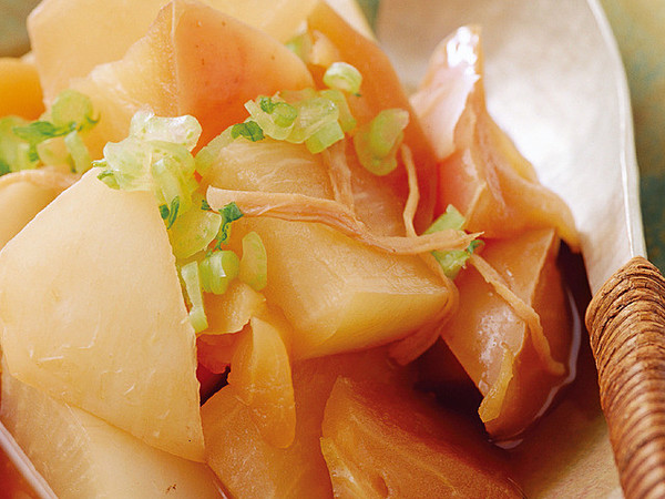 大根とりんごの煮物