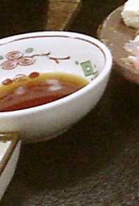 旅館の朝の湯豆腐のポン酢