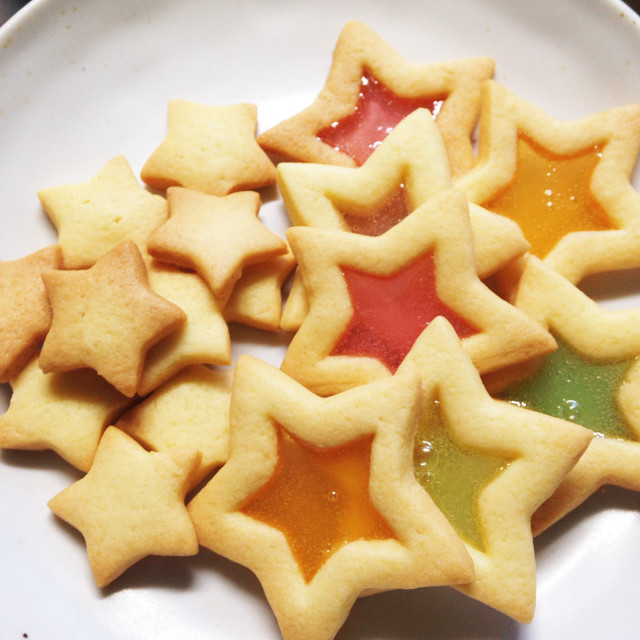 ステンドグラスクッキー レシピ 作り方 By ぷるちゃん クックパッド ステンドグラスクッキー レシピ 作り方 By ぷるちゃん クックパッド