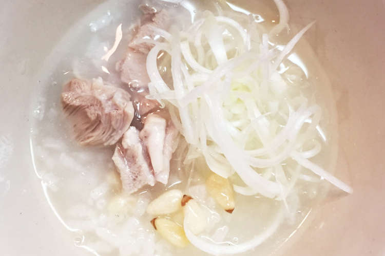 一人用土鍋で作る鶏肉の中華粥 レシピ 作り方 By やんぽよ クックパッド